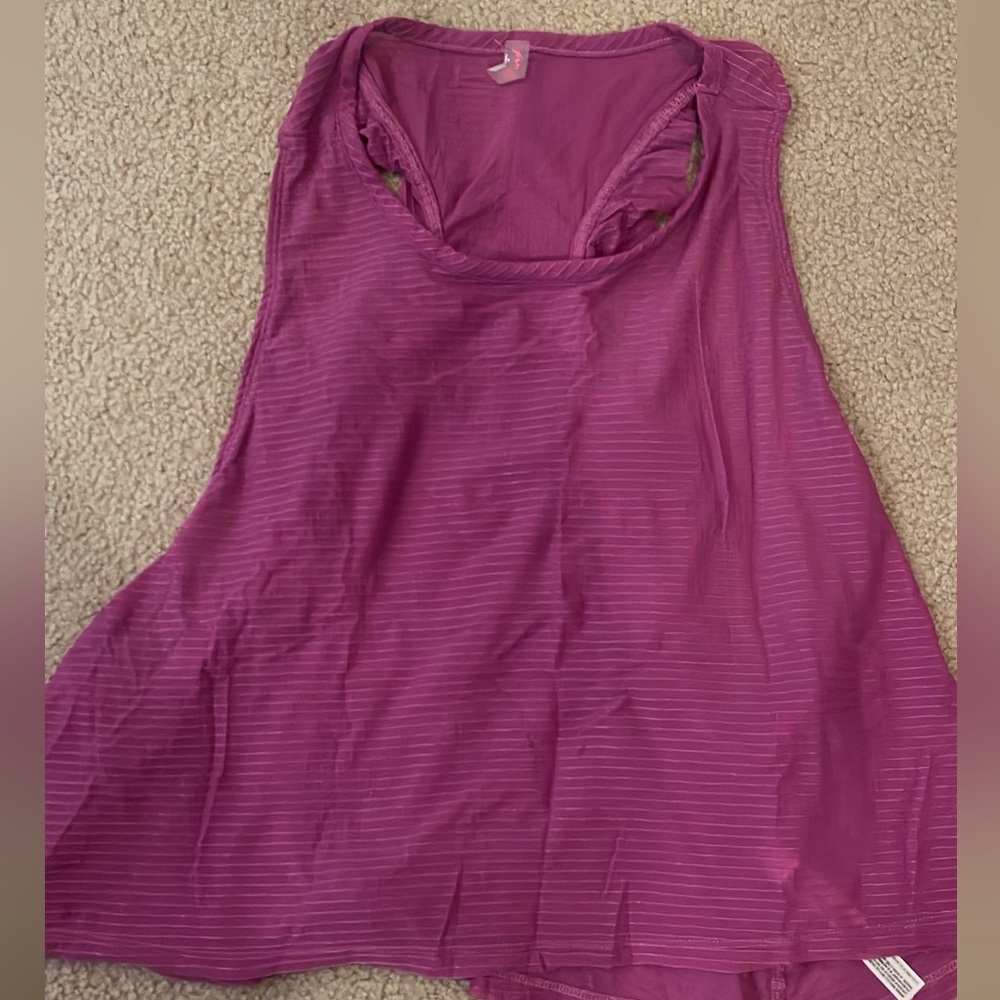 Free people movement tank